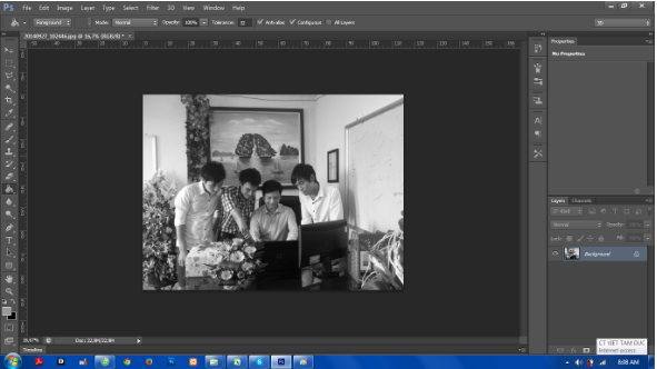 Photoshop: Một ảnh chụp bằng Photoshop có thể biến bất cứ điều gì thành hiện thực. Bạn sẽ bị choáng ngợp bởi những bức ảnh có hậu kỳ ấn tượng và đầy sáng tạo. Hãy để tài năng của chuyên gia này khiến bạn trải nghiệm một thế giới ảo nhưng có thể trở thành sự thật.