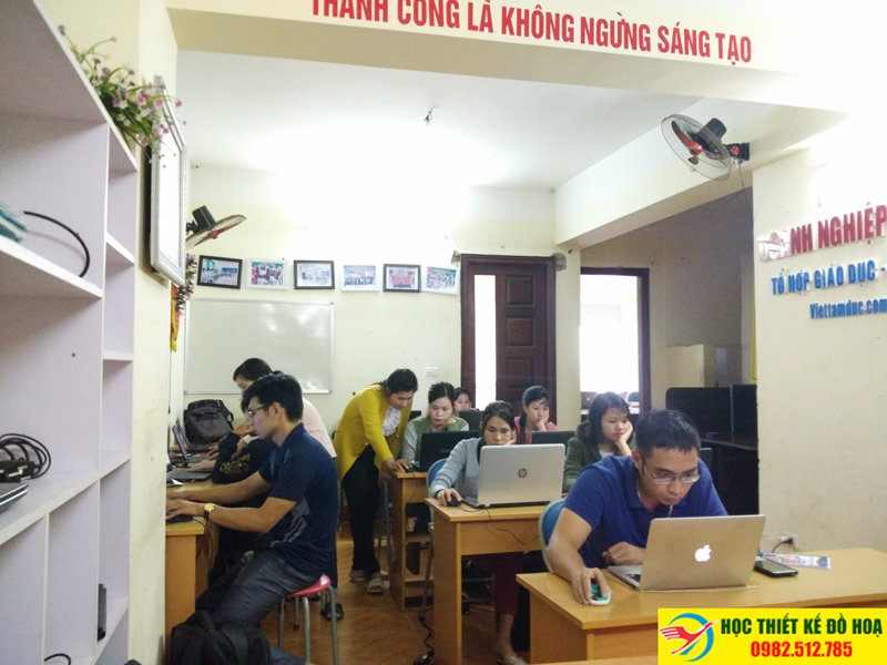 Lớp học thiết kế đồ họa tại Vương Thừa Vũ
