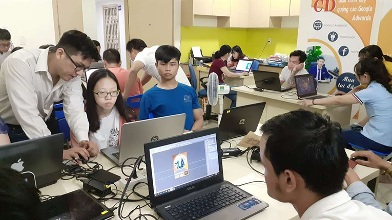 Văn Phòng Khóa học 3D max ở Long Biên Gia Lâm Hà Nội